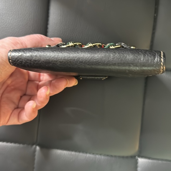 Gucci Capri French Flap Wallet - Picture 10 of 10
